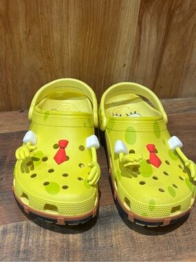 SpongeBob SquarePants crocs men 8/women 10